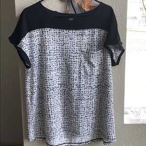 Black & white top